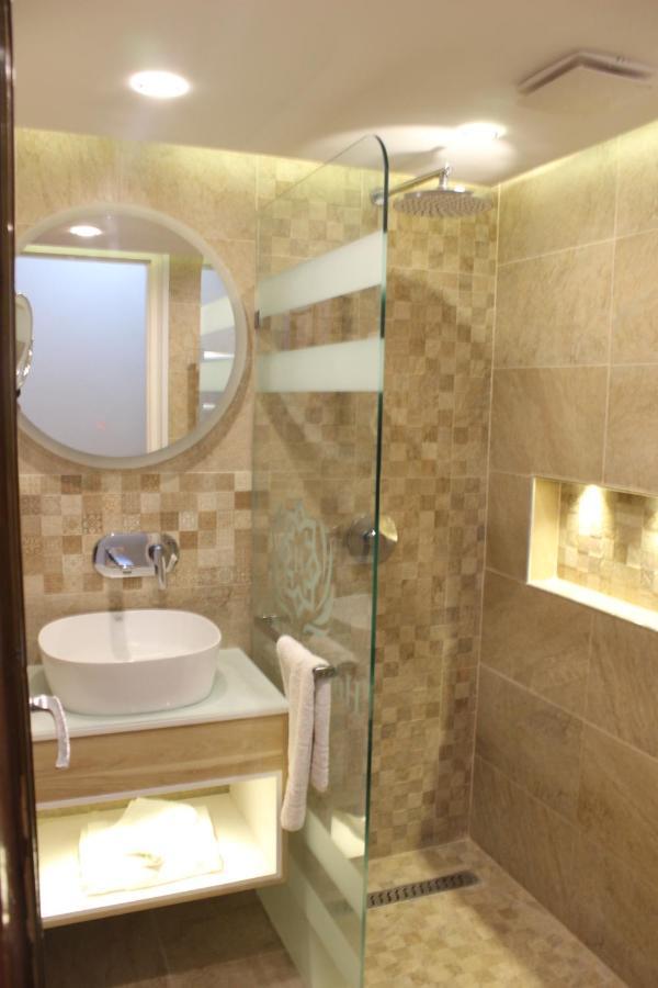 Hotel El Hayat Batina Zewnętrze zdjęcie